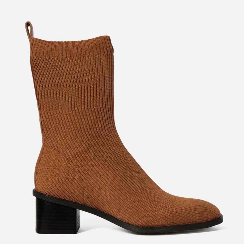 Everlane Tall Glove Boot - 9